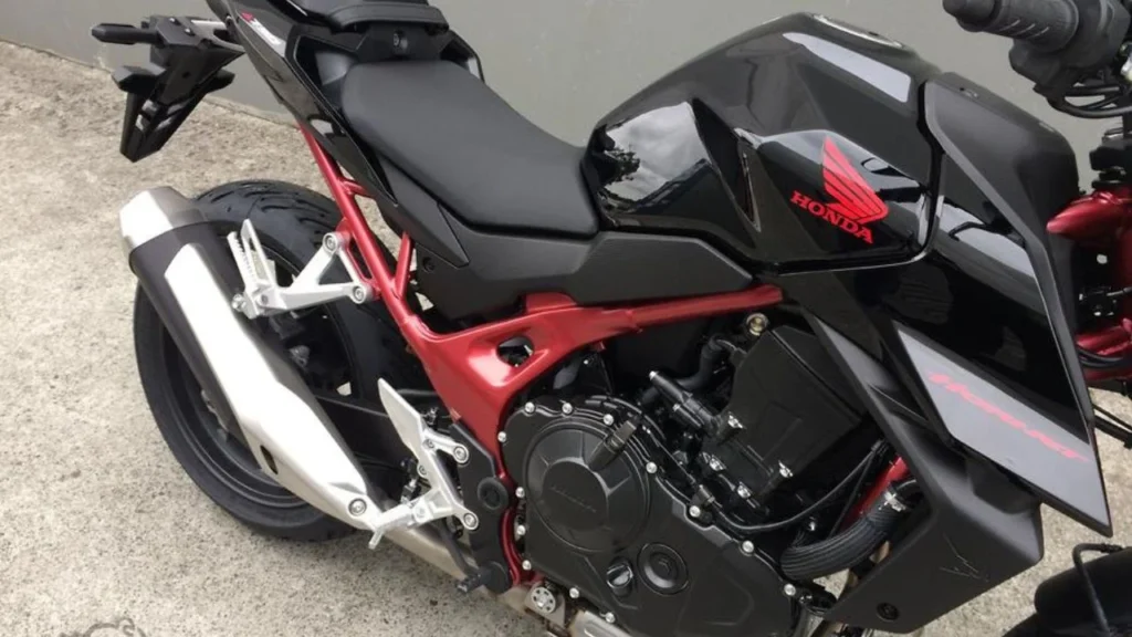 Honda CB750 Hornet