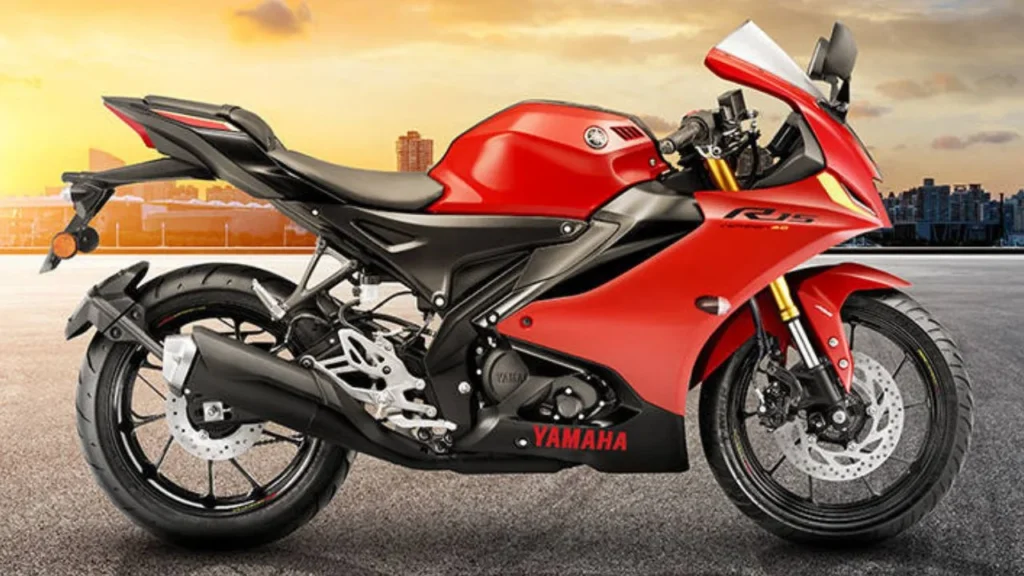 Yamaha R15 V4
