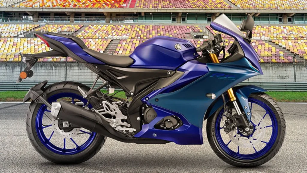 Yamaha R15 V4