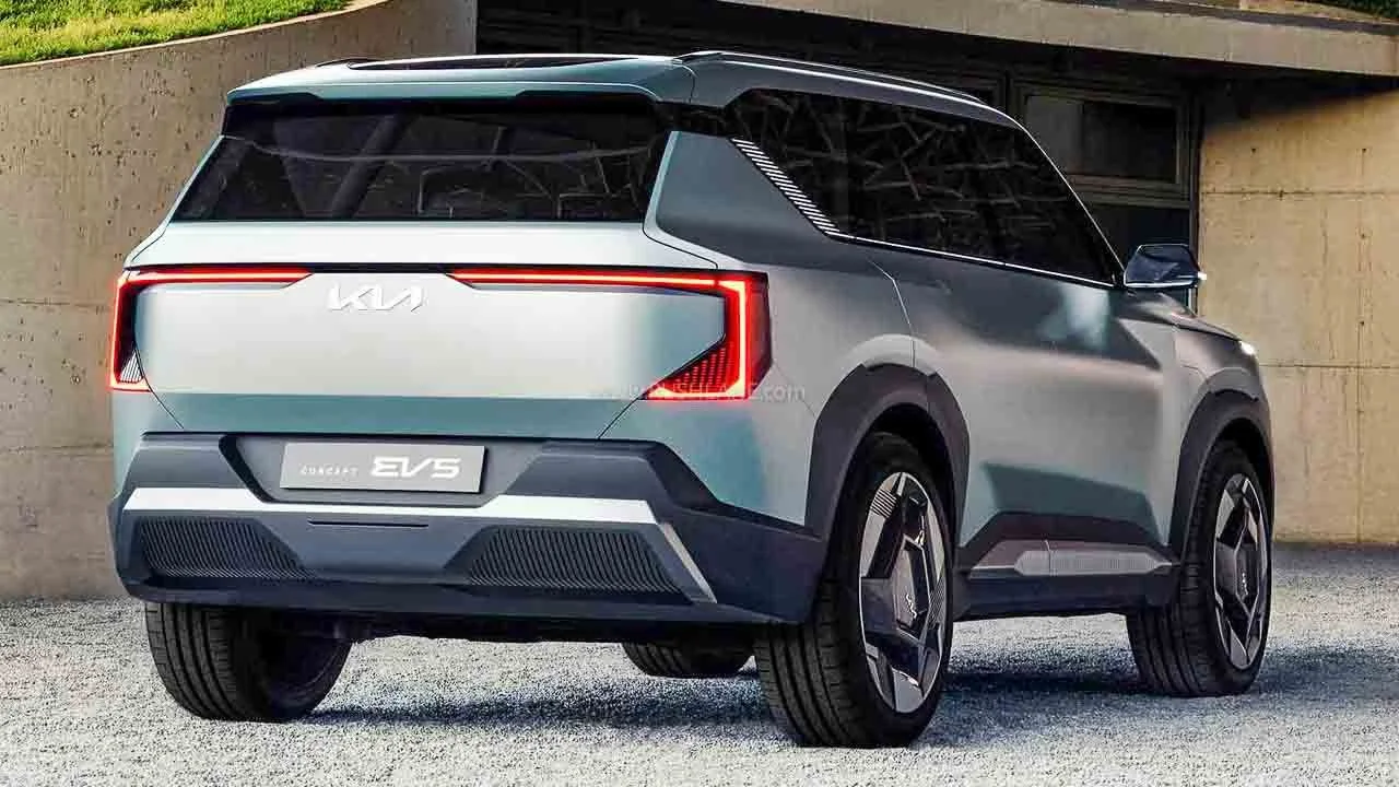 Kia Carens Facelift 2025 Release Date