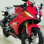 Yamaha R15 V4